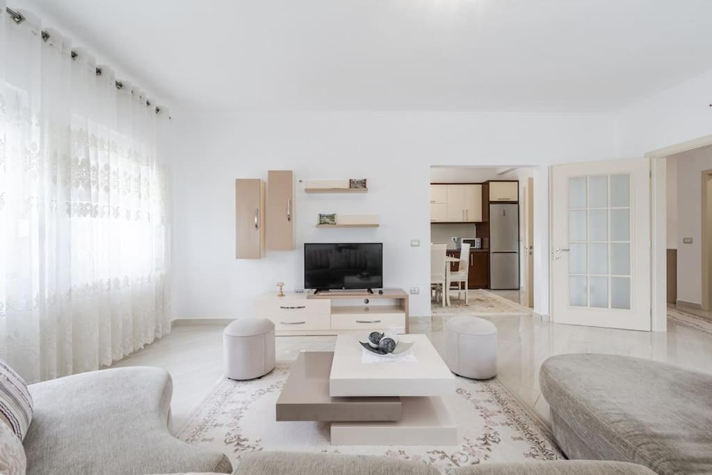 Appartement Hometown Gjirokastër